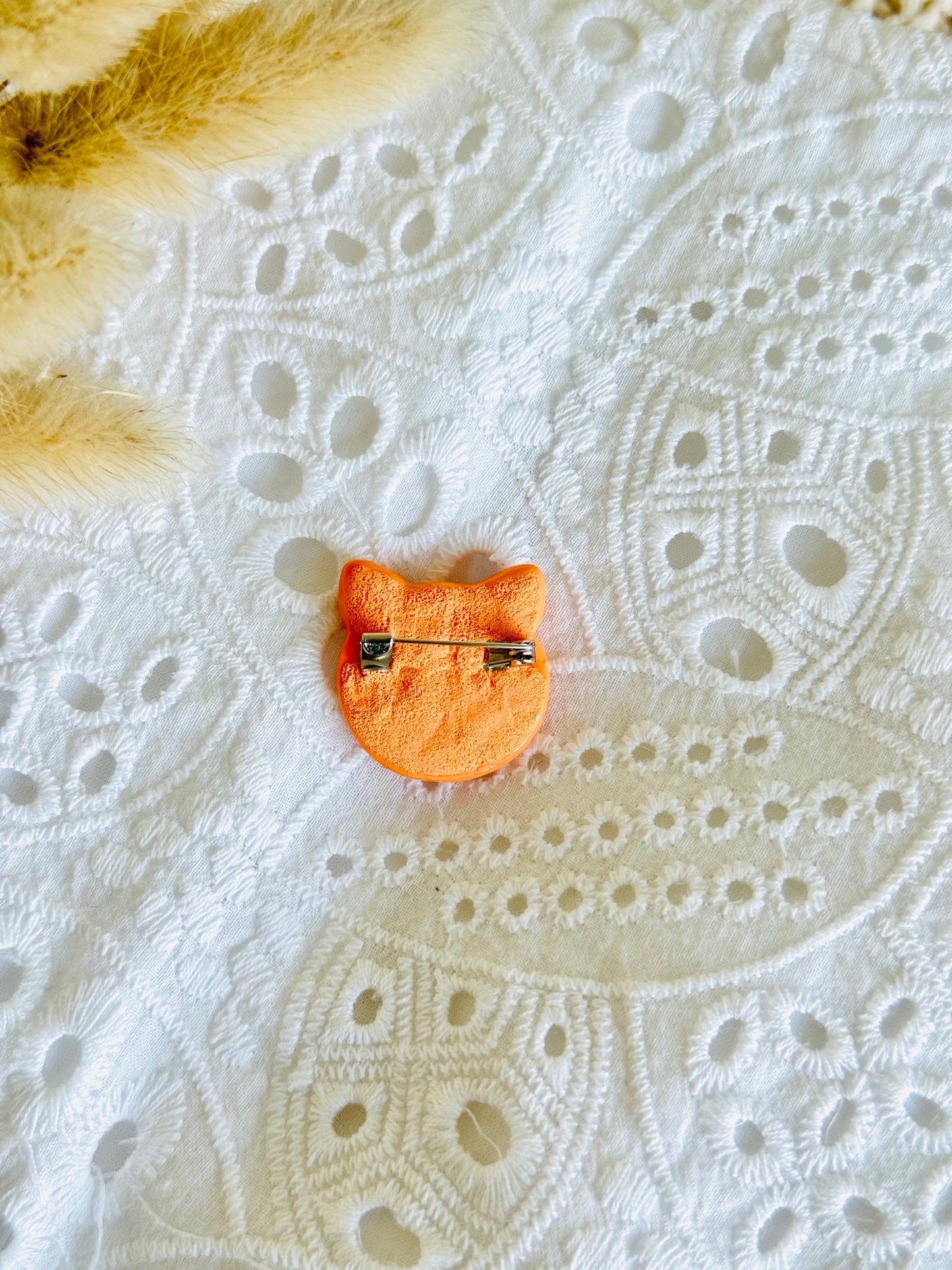Cute cat pin brooch accessory, handmade animal brooch from polymer clay