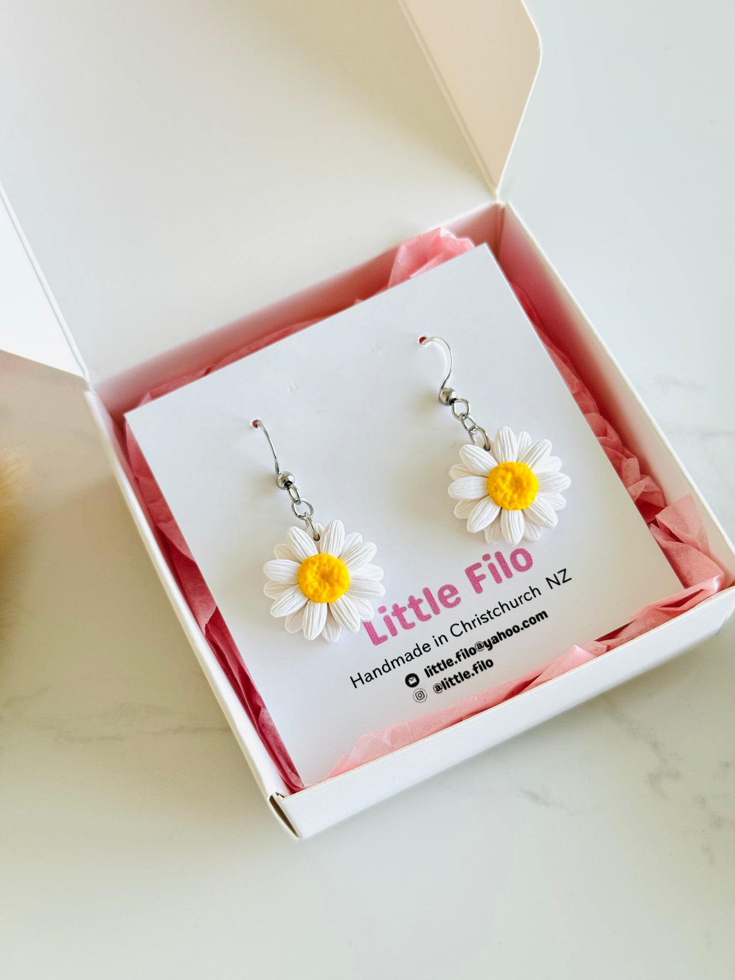 Handmade polymer clay daisy earrings, cute floral jewelry NZ