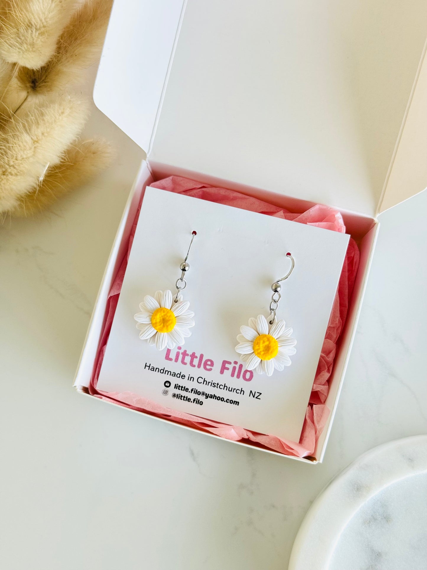 Handmade polymer clay daisy earrings, cute floral jewelry NZ