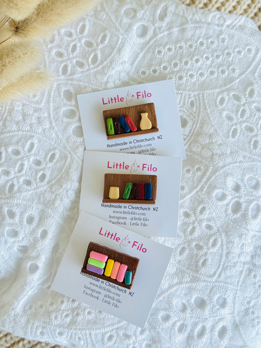 Handmade polymer clay bookshelf brooch, book lover pin N