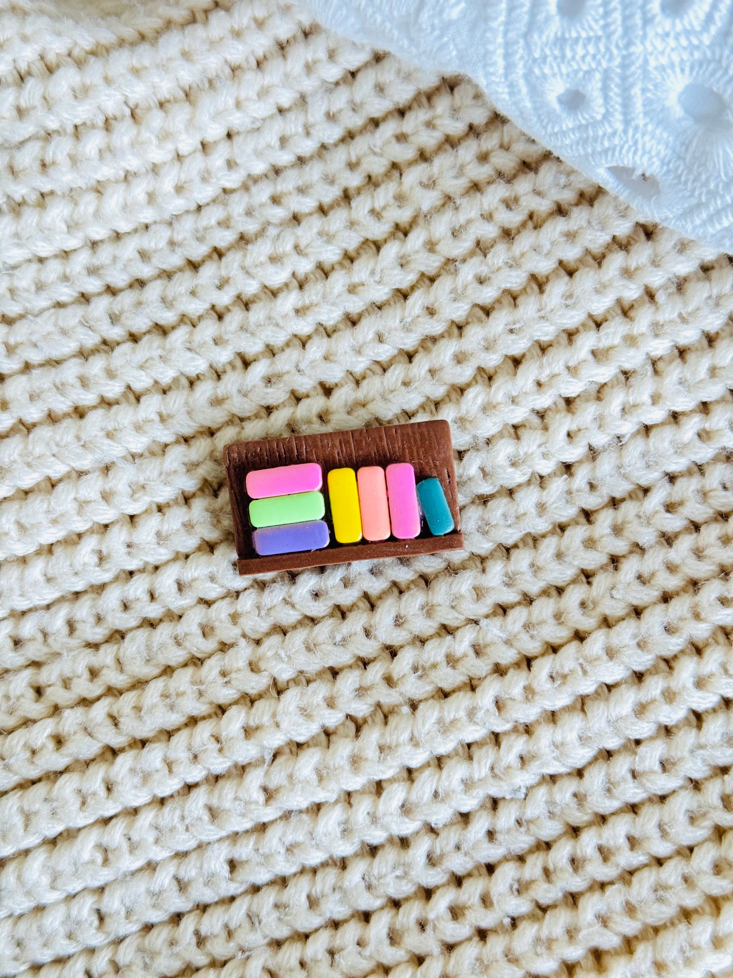 Handmade polymer clay bookshelf brooch, book lover pin NZ