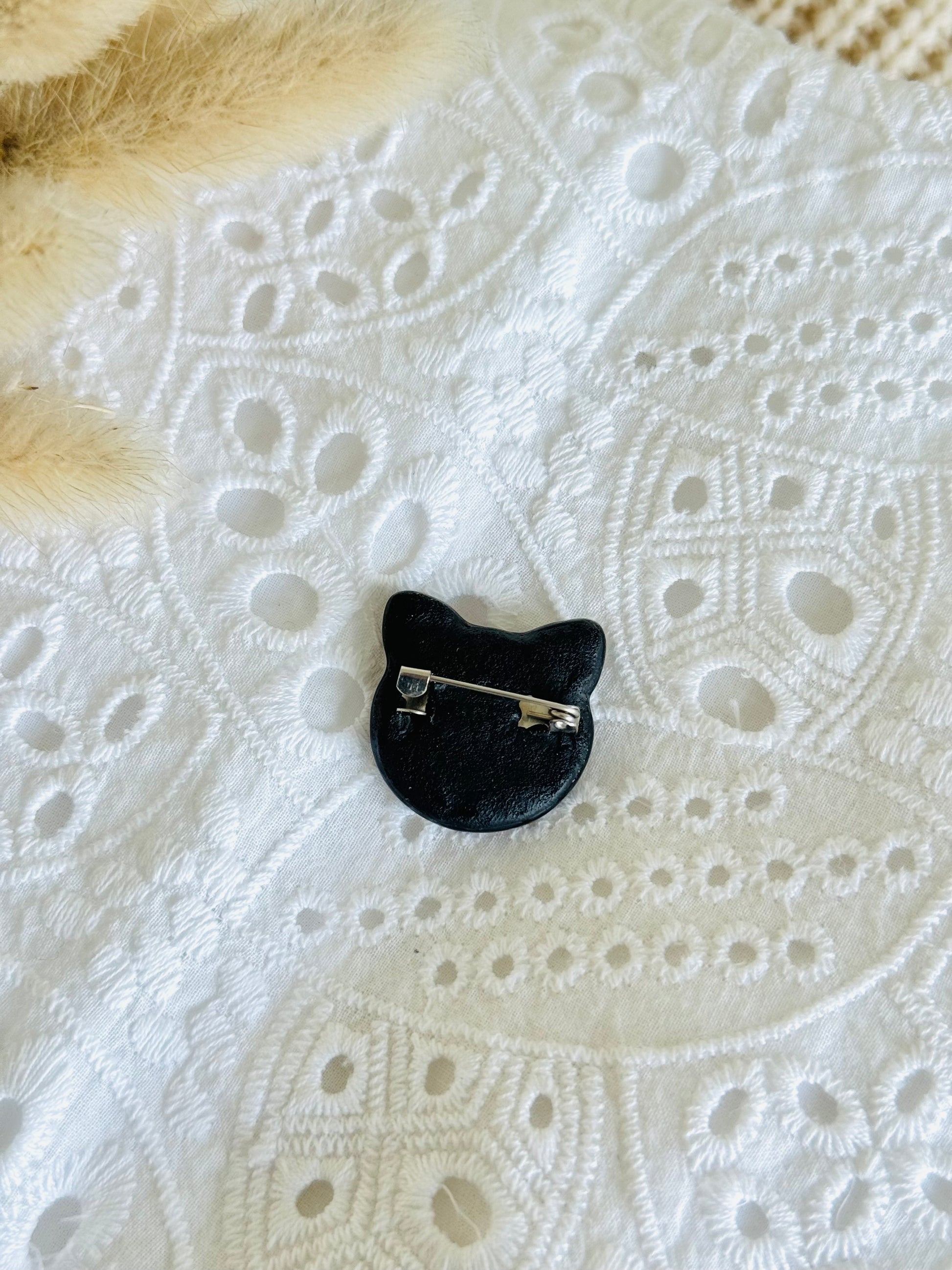 Cute cat pin brooch accessory, handmade animal brooch from polymer clay